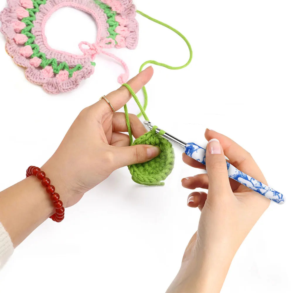 LunArts™ CozyGrip Crochet Hook Set
